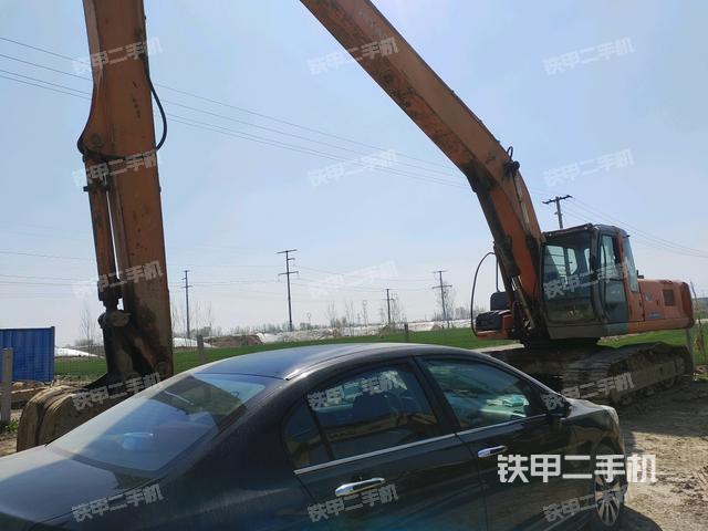 日立EX240-6挖掘机